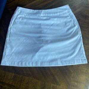 Women’s White Nike Dri Fit Golf Skort Skirt